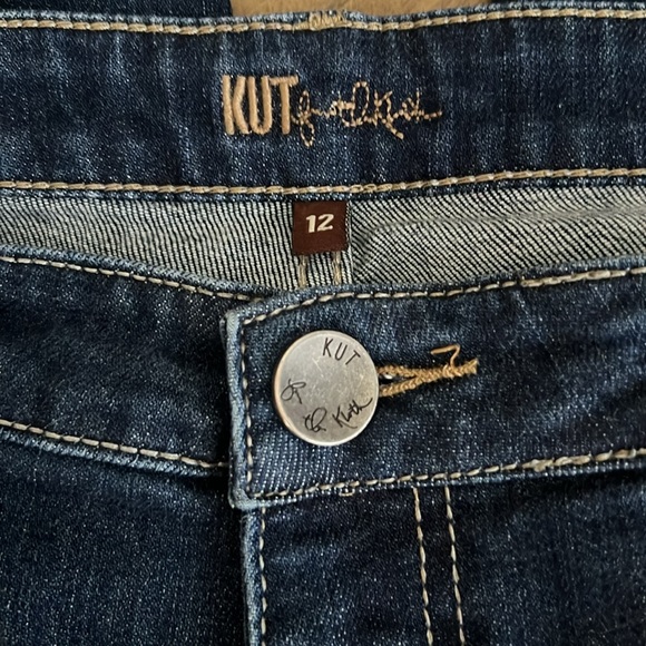 Kut from the Kloth Crop Denim - Picture 2 of 8